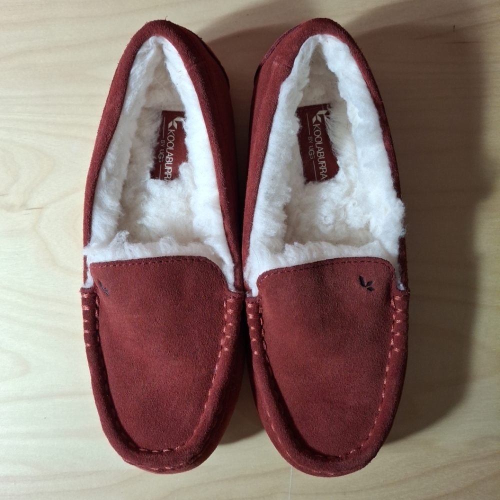 Koolaburra by UGG Women's 6 Lezly Slippers Hardsoles Red
